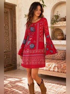 Vanessa Virginia Red Silk Floral Boho Shift Dress Bell Sleeve US 8